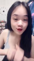 Mặt học sinh nhưng em lại thích đóng phim người lớn