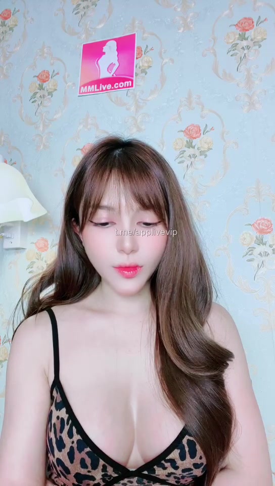 Bé Quỳnh79 nhưng đam mê phim 69 tư thế