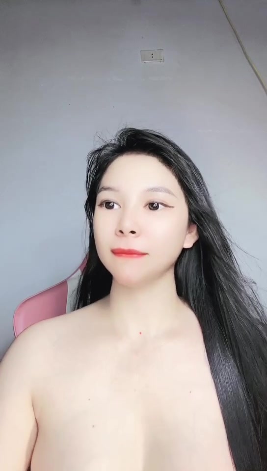 Ngày ruồi, tháng muỗi, năm bọ chét, đêm nằm gãi dái nhớ em Ly