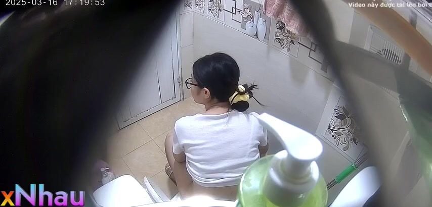 Quay lén chị em Việt Nam