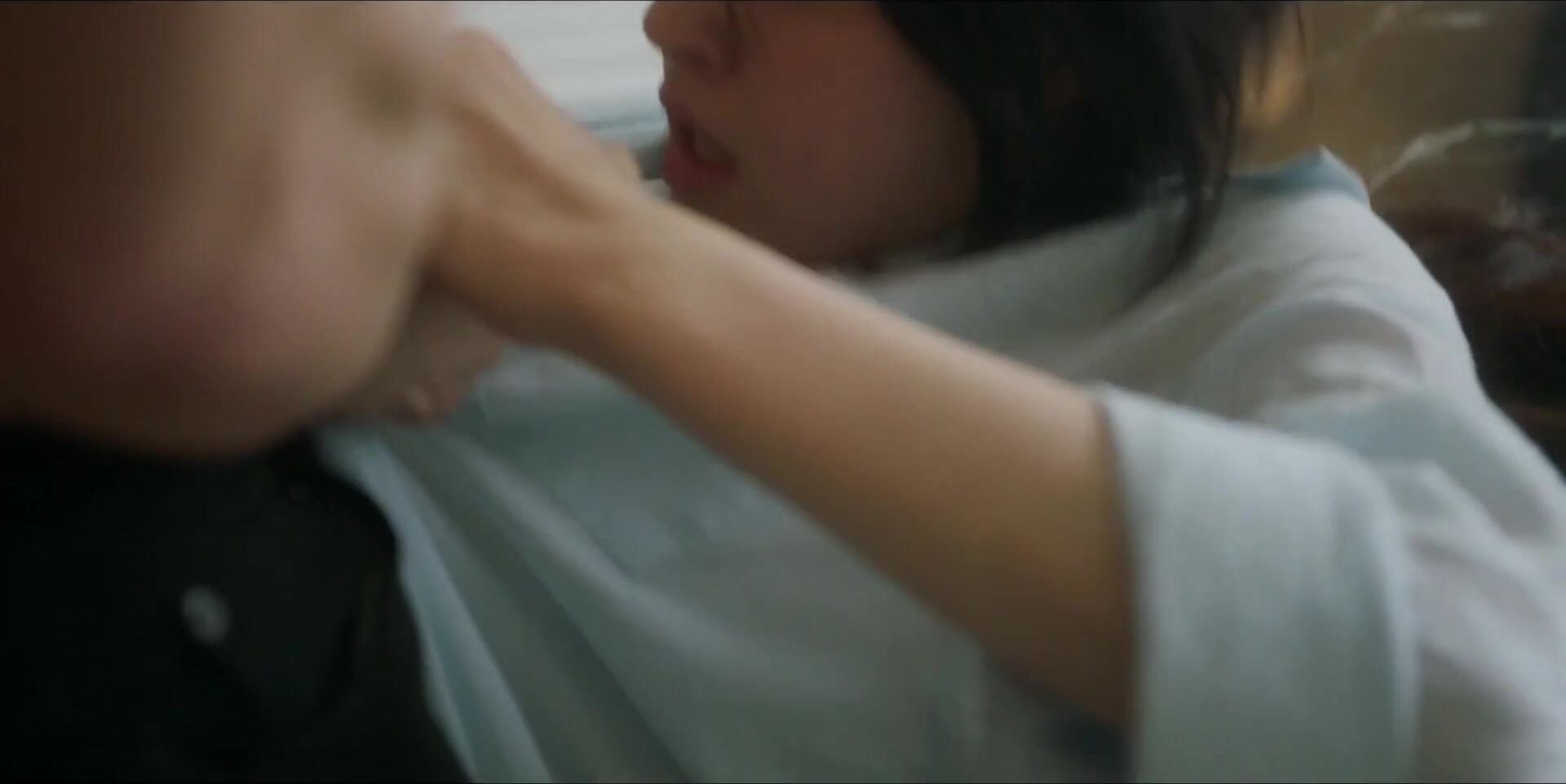 Sống cùng em họ xinh mới lớn ngày nào cũng đè nhau ra địt