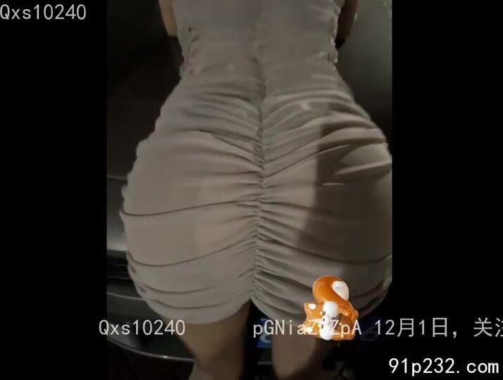 Chở vợ dâm đi dạo show hàng public rồi ra bờ sông vừa địt e vừa hóng gió