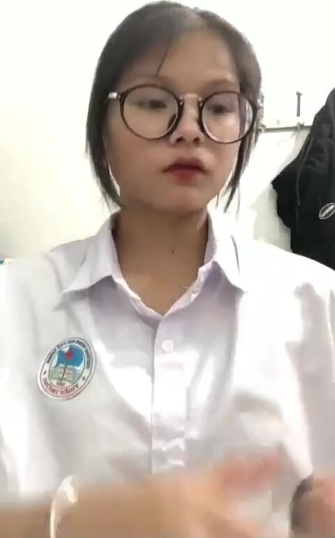Như Ngọc 2k10 bị nyc leak clip đi tắm và clip chịch sau chia tay P1