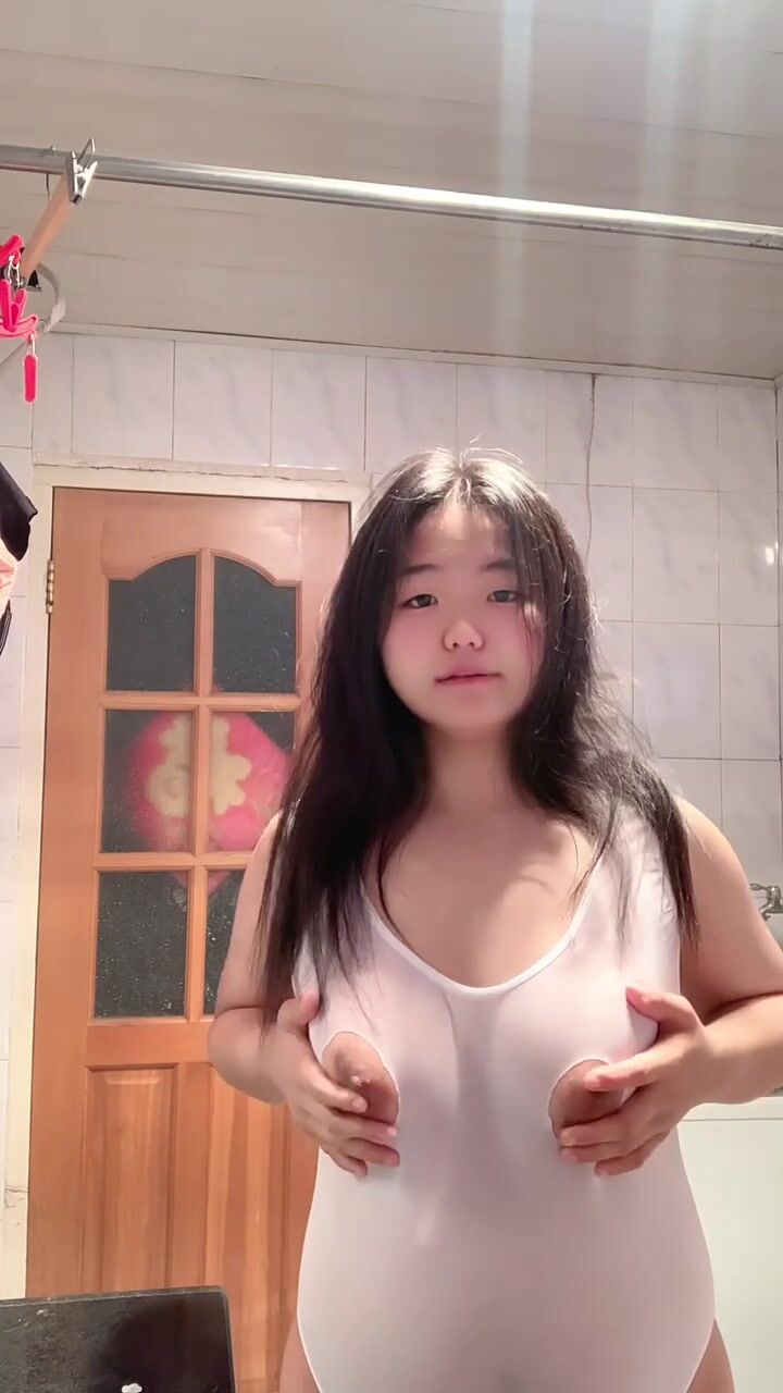 Chuppy mới lớn có sở thích làn slave 1