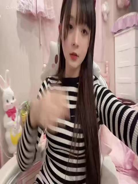 Gái Xinh Cosplay Hầu Gái Thủ Dâm Rên Rỉ Cực Dâm Đãng