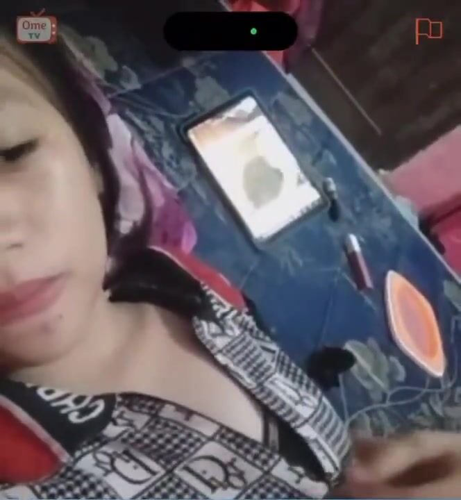 Gạ em em học sinh 2k9 xinh cho xem vú to dâm
