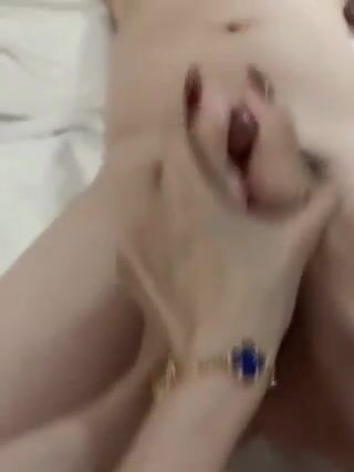 Sục cặc cho ba dượng
