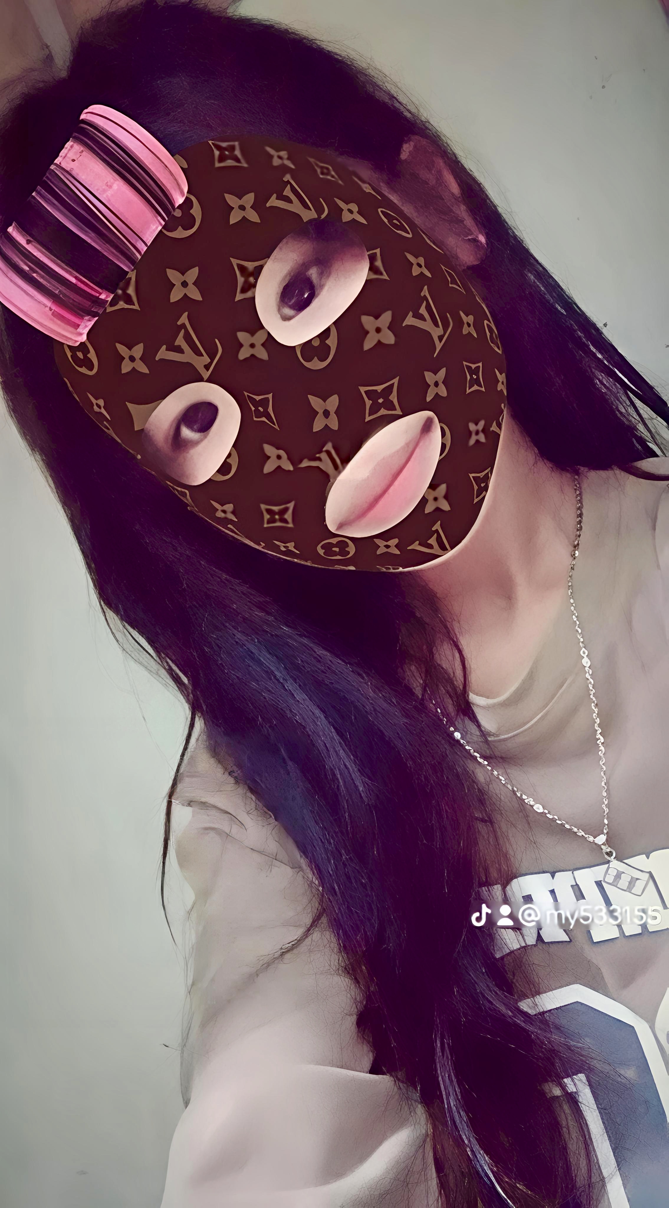 Em gái 2k7 chat sex