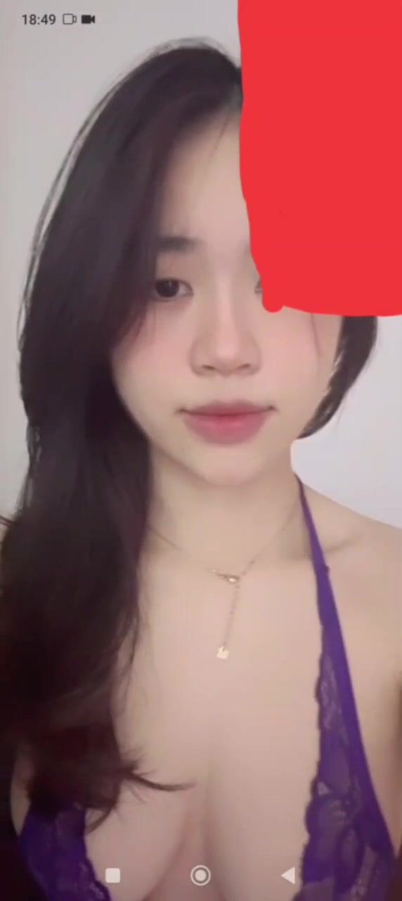 Được con bạn thân dễ tính video call cho sục p3