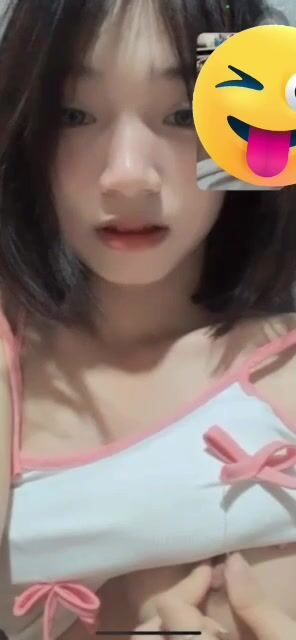 “Bạn thân đéo gì suốt ngày đòi xem vú”