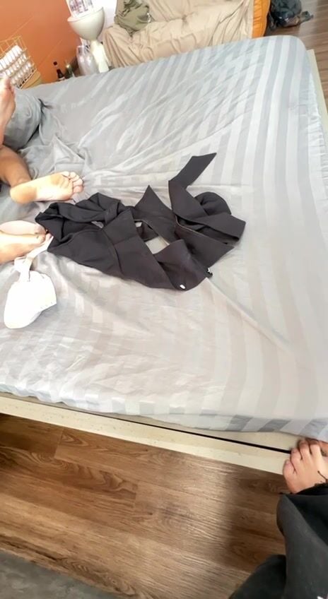 Nay dẫn thằng b nối khố cho đi chơi ké e ghệ mình mà nó dập ẻm k thương tiếc