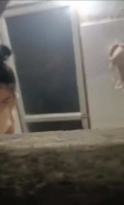 Quay lén con e họ dưới quê đi tắm 2k9 Vú To nứng vcl ra