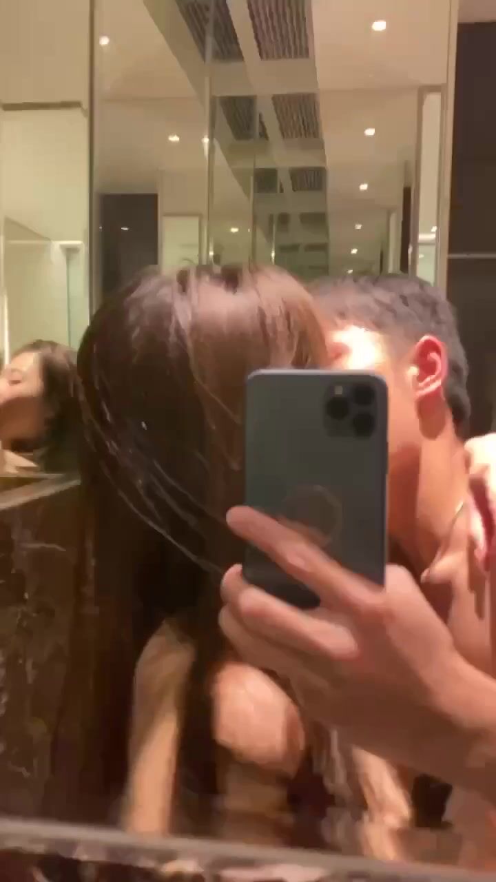“dượng ơi con mới dậy thì mà dượng đụ nhẹ thoi”-đụ đứa con 2k8 ngọt nước vl