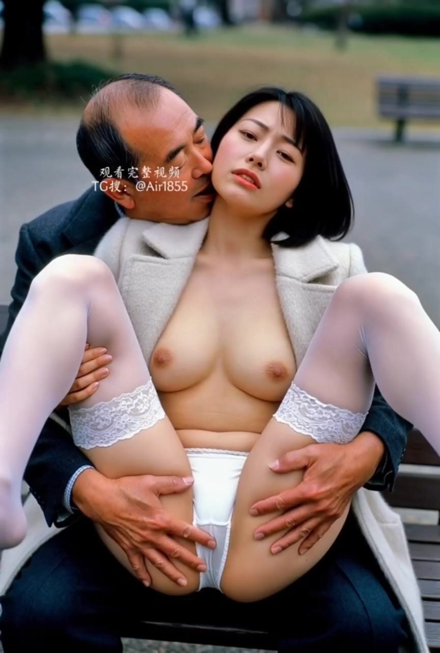 Clip sex AI e gái vú bự xinh đẹp bị ô già biến thái liếm láp bắt show hàng tại cv