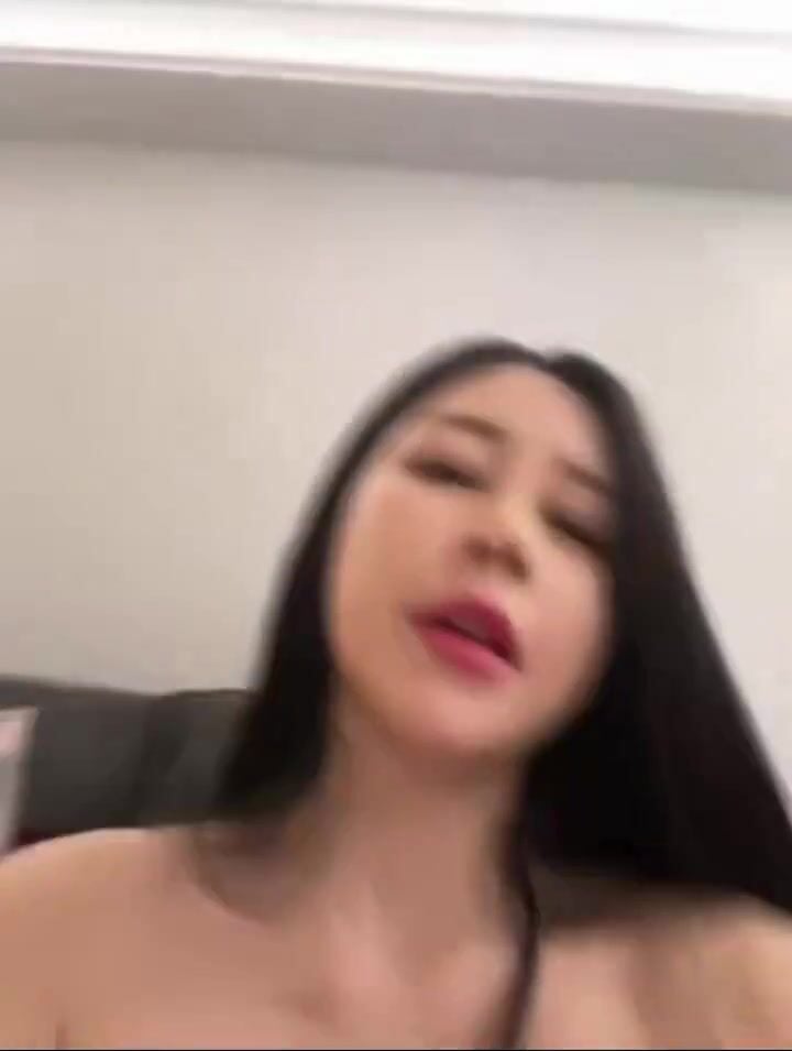 Thu Trà 2k, Vay tiền bằng clip khoe Vú to Lồn ko lông thủ dâm rên rỉ