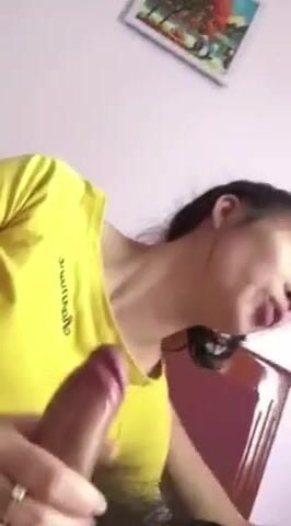 Máy bay có chồng lén lút đi đụ phi công trẻ bú địt thật cuồn nhiệt.