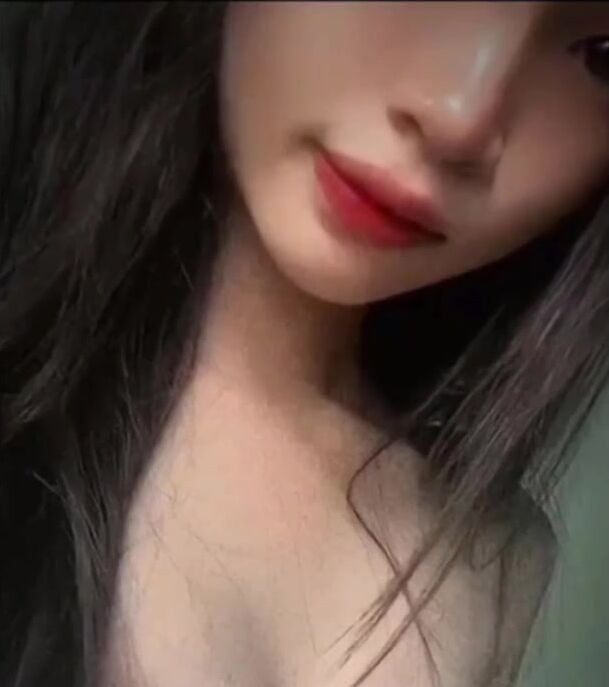 Mới có lớp 11 thôi đã địt nhau be bét rồi