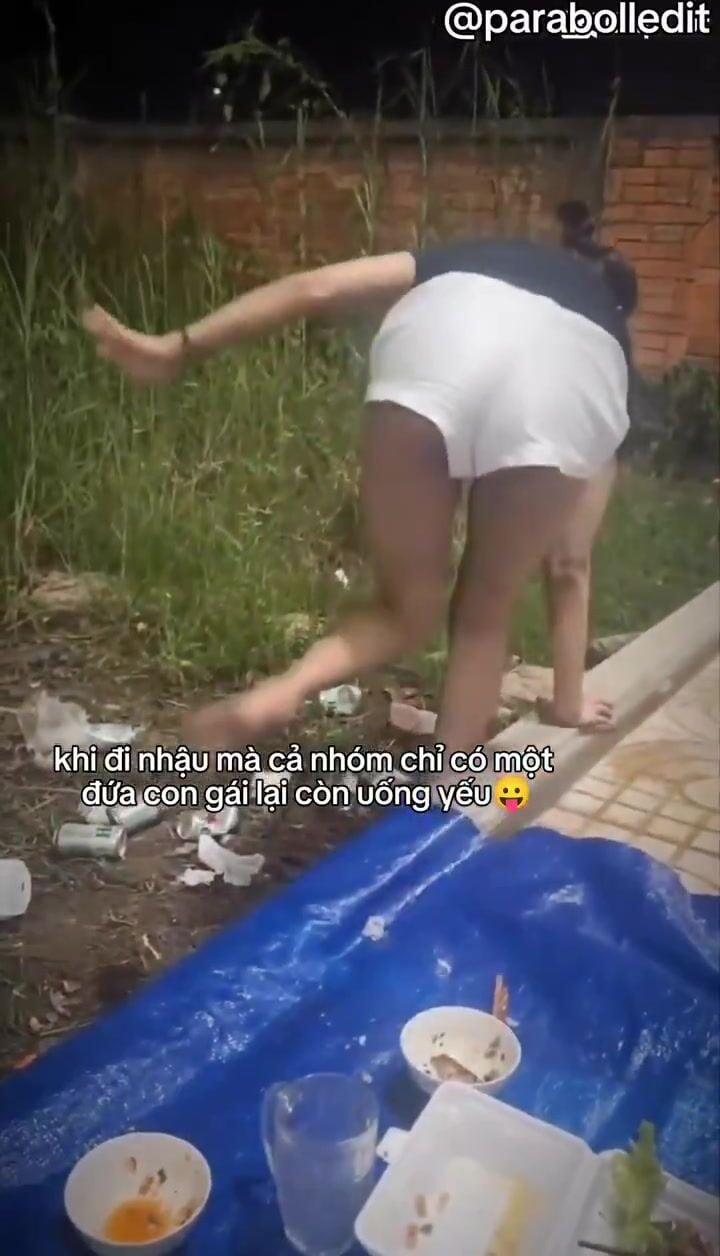 con bạn thân múp