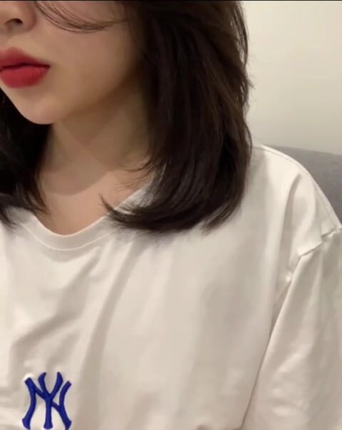 Gái Teen Bướm Múp Live App Thủ Dâm Sướng Rên Rỉ Với SexToy