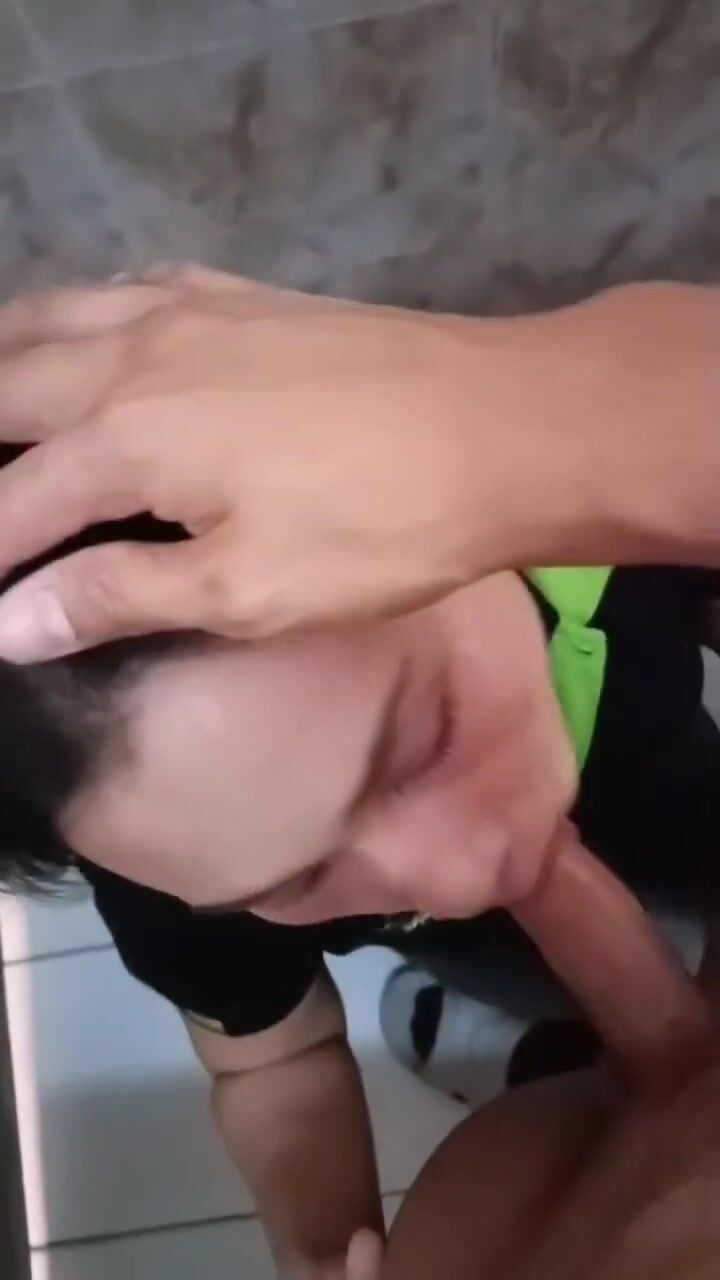 Full seri e ladyboy mặt dâm thèm cu chuyên trốn trg nvs xin bú cu trai lạ đi đái #2