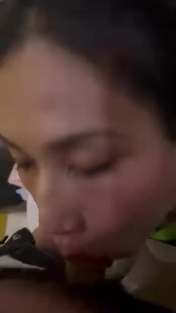 Full seri e ladyboy mặt dâm thèm cu chuyên trốn trg nvs xin bú cu trai lạ đi đái #5
