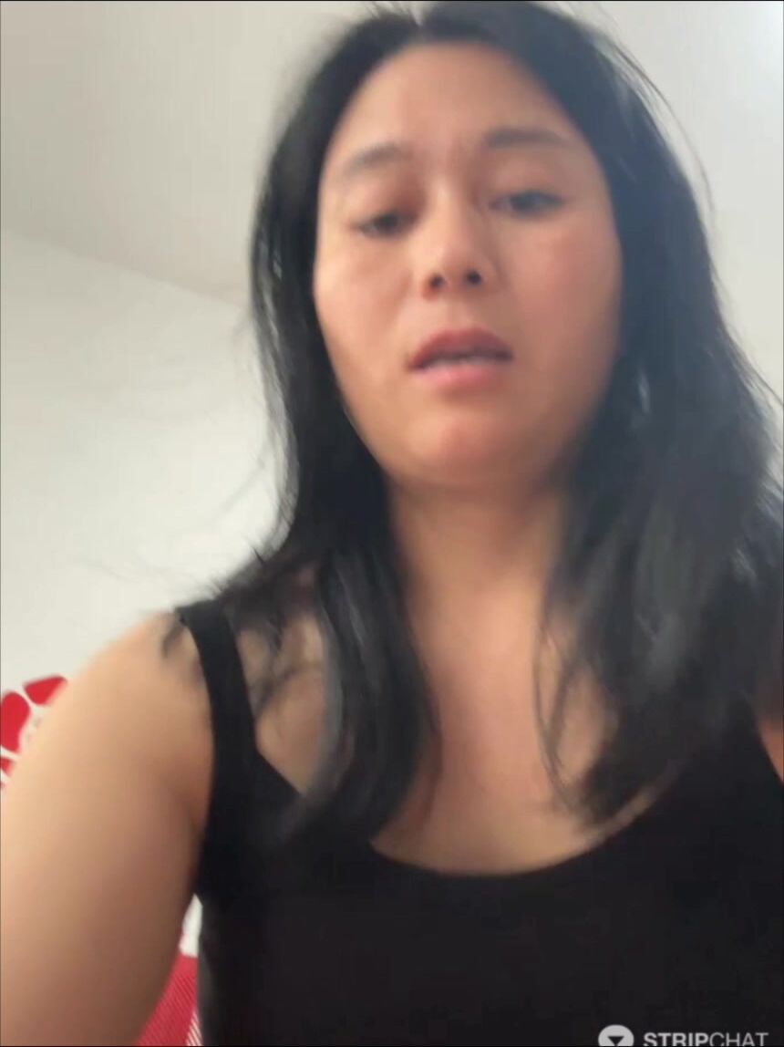 Bà chị người Trung Quốc thủ dâm