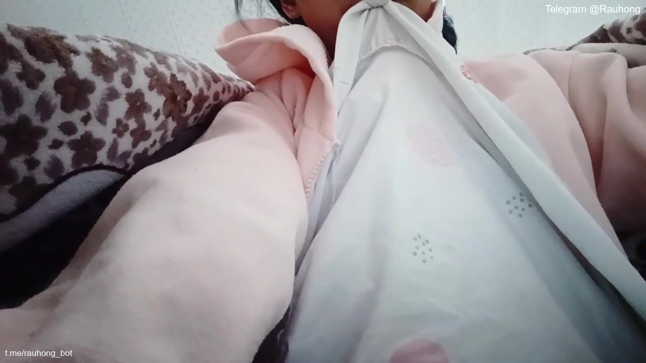Bé wibu mới lớn cực dâm 4