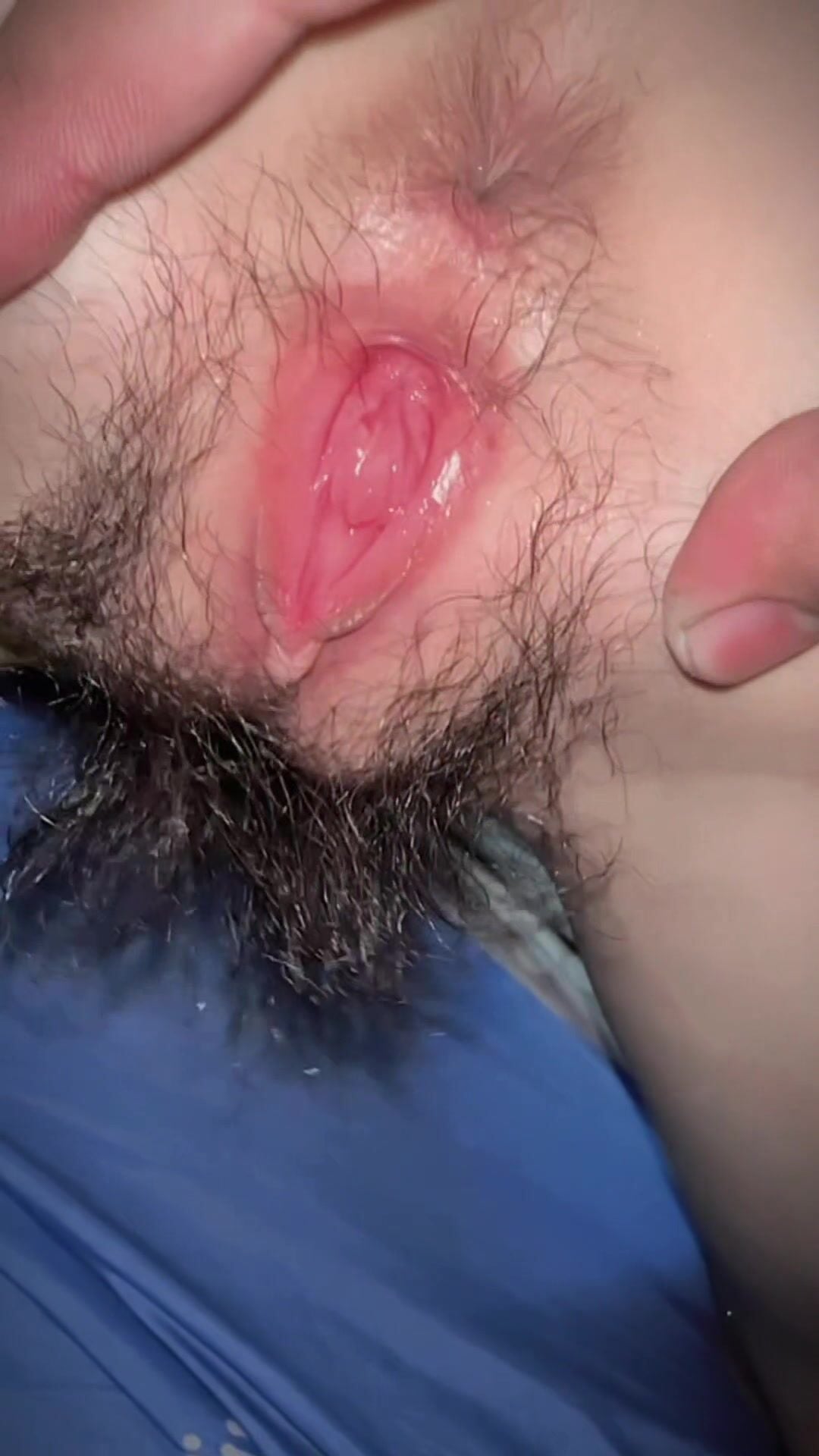 bé loli lồn hồng gầy gầy nhưng nước nhiều vô kể